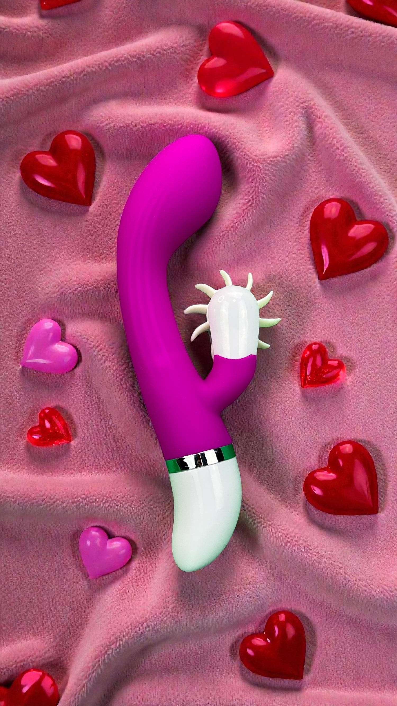 Vibrador Sheila con 12 funciones de vibración y 3 modos de rotación, estimulador de clítoris elegante, diseño versátil Glow & Vibe.