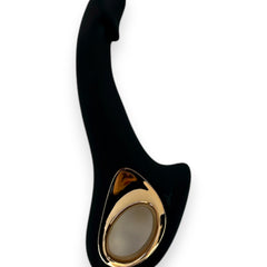 Vibrador Flora Finger de silicón suave con movimiento lateral y estimulador de clítoris de 10 funciones, diseño moderno Glow & Vibe.
