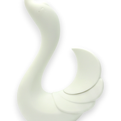 Vibrador Magic Swan con succionador clitorial, diseño elegante inspirado en cisne, Glow & Vibe.
