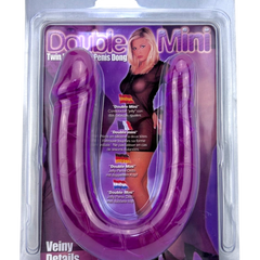 Dildo doble realista Double Ecstasy Magic Flesh con doble cabeza, textura suave, marca Glow & Vibe.