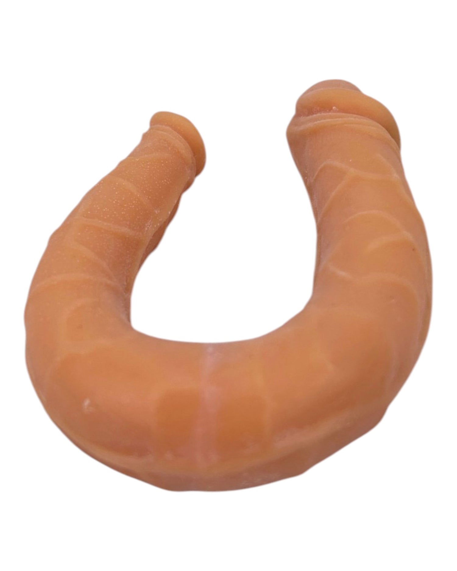 Dildo doble flexible Double Fun color piel, juguete erótico versátil para placer compartido de Glow & Vibe.