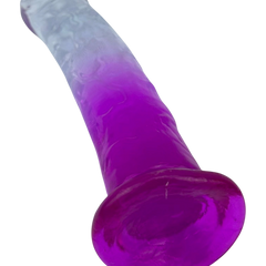 Dildo bicolor de gel Aurora Glow con ventosa, diseño elegante y vibrante inspirado en auroras, marca Glow & Vibe.