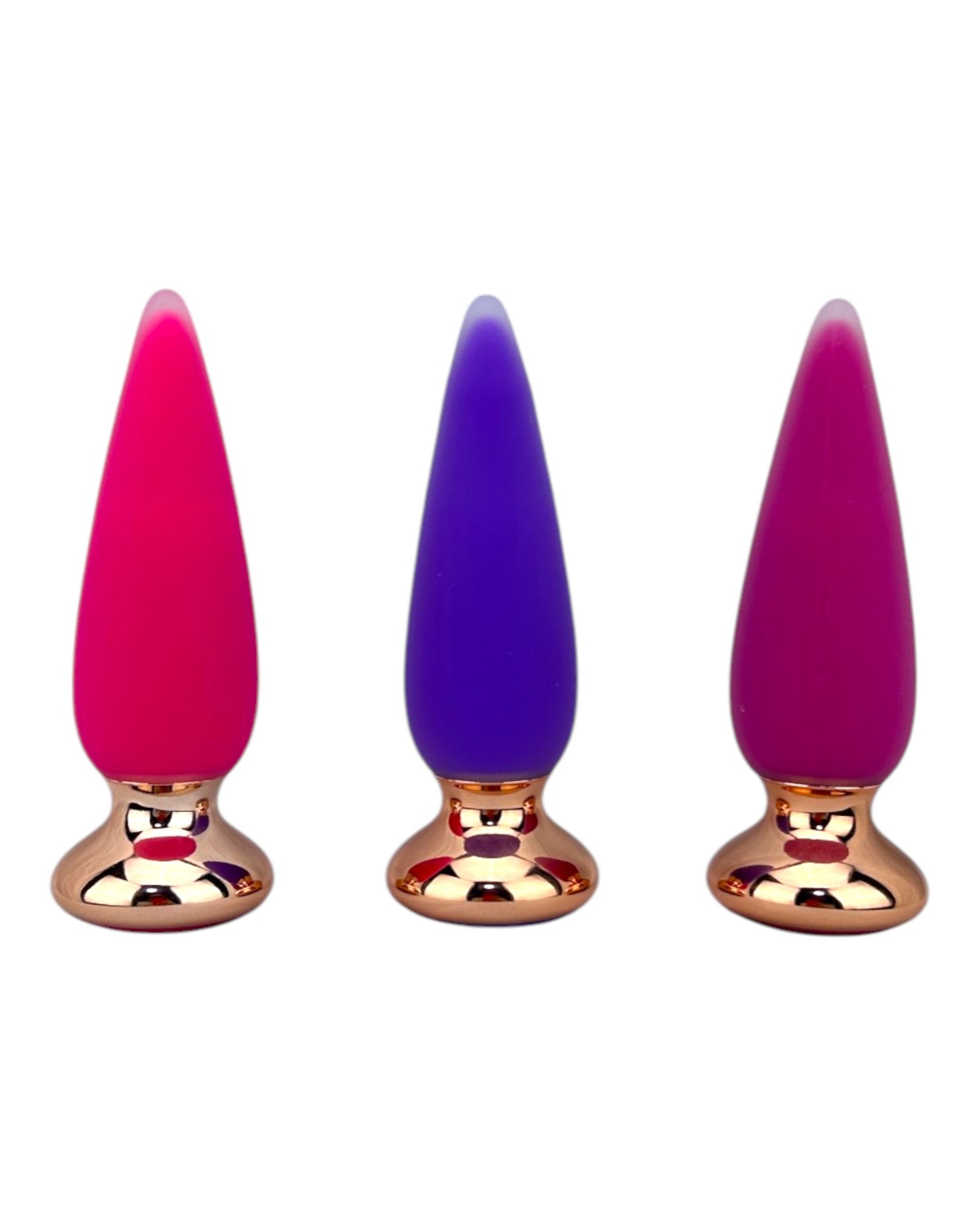 Dilatador anal Pearl Nature de silicón suave con 10 funciones de vibración, diseño elegante y natural de Glow & Vibe.