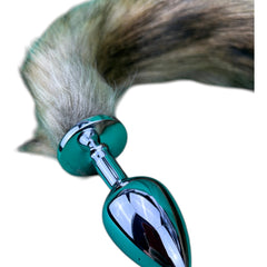 Plug anal Foxy Tail metálico con cola de zorro de peluche, diseño elegante y esponjoso de Glow & Vibe.