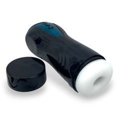 Masturbador Supreme Pleasure con sistema de succión, movimiento de pistón, carga USB y sonidos inmersivos Glow & Vibe.