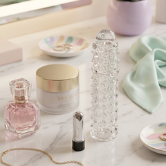 Funda Clear Extender de gel transparente con textura y vibración, silicón suave y diseño realista Glow & Vibe.