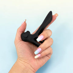 Media funda Power Pulse expansora de silicón con 20 modos de vibración y control remoto Glow & Vibe.