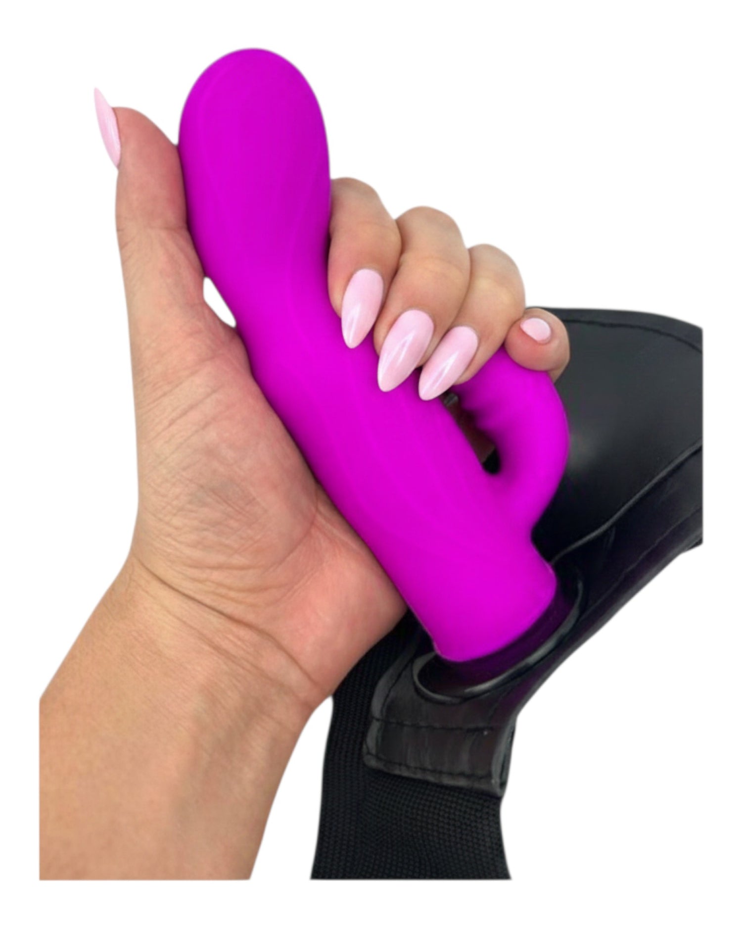 Arnés Ultra Vibe de Glow&Vibe en silicona rosa con dildo texturizado y estimulador de clítoris. Doble vibración.