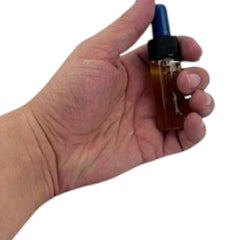 Glow&Vibe Desire Bloom afrodisíaco femenino líquido con yohimbina para aumentar el deseo y la sensibilidad. Frasco gotero de 10 ml.
