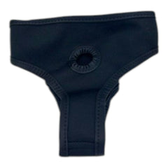 Arnés negro de silicona Pretty Beauty de Glow&Vibe con dildo texturizado y 9 funciones de vibración. Control remoto incluido.