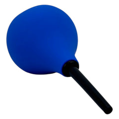 Ducha anal Max Pleasure de silicón suave con plug estimulador de próstata, diseño cómodo y funcional de Glow & Vibe.
