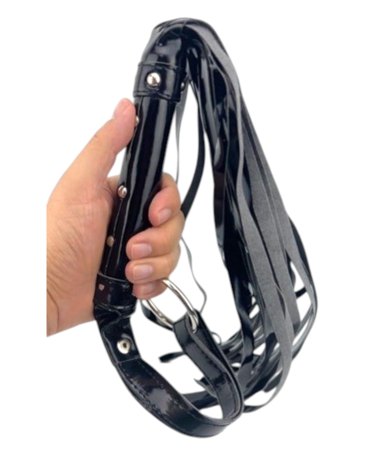 Glow & Vibe Gloss Whip látigo corto de charol brillante negro, material vinil, con tiras flexibles para juego íntimo.
