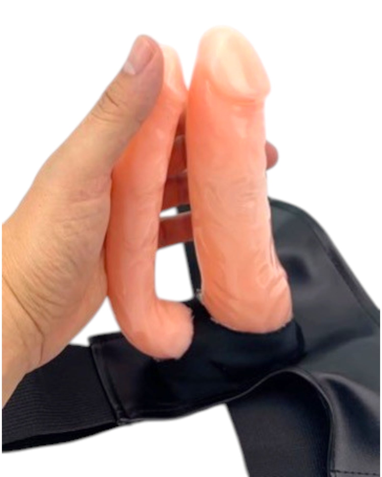 Arnés de doble penetración Glow&Vibe de gel color piel para uso en pareja, con dildo doble y arnés ajustable tipo ropa interior.