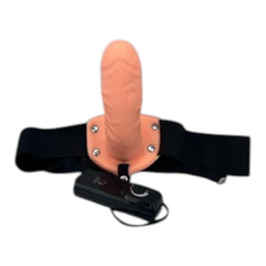 Arnés ajustable negro de Glow&Vibe con vibrador realista color piel y control remoto con cable.