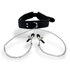 Collar negro de vinil con forro de terciopelo y cadenas metálicas con pezoneras ajustables de Glow&Vibe.