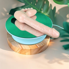 Vibrador Trinity Vibe triple placer, diseño moderno y elegante, vibrador de estimulación múltiple, Glow & Vibe.